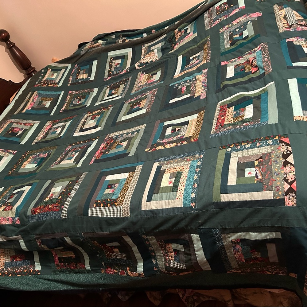 VTG Homemade Patchwork Cotton Quilt Log Cabin Queen (86”x86”) & Pillow